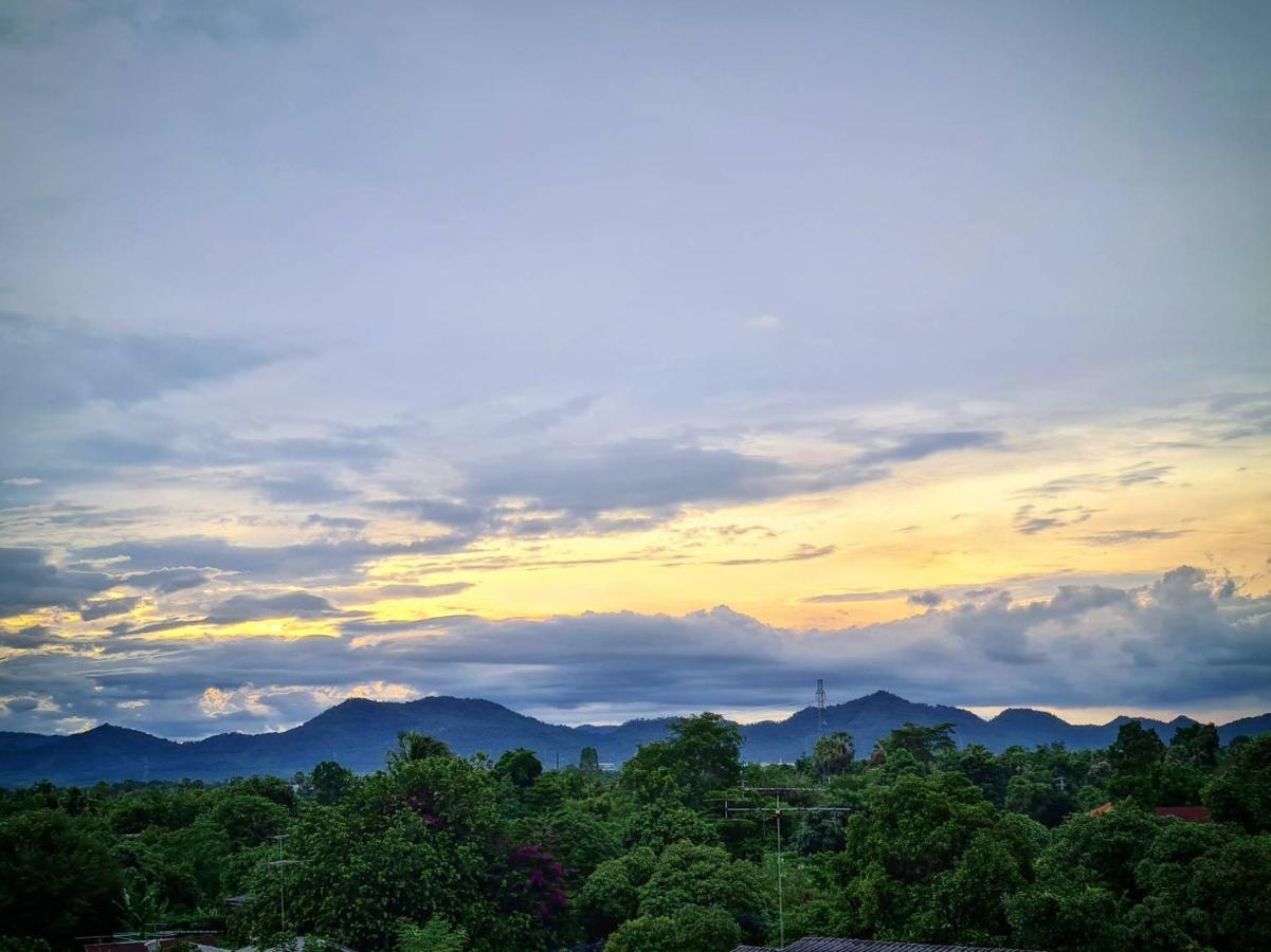 Lemae Residence เลอเม เรสซิเดนซ์ อำเภอเขาย้อย เพชรบุรี Ban Huai Krathaek Exteriér fotografie